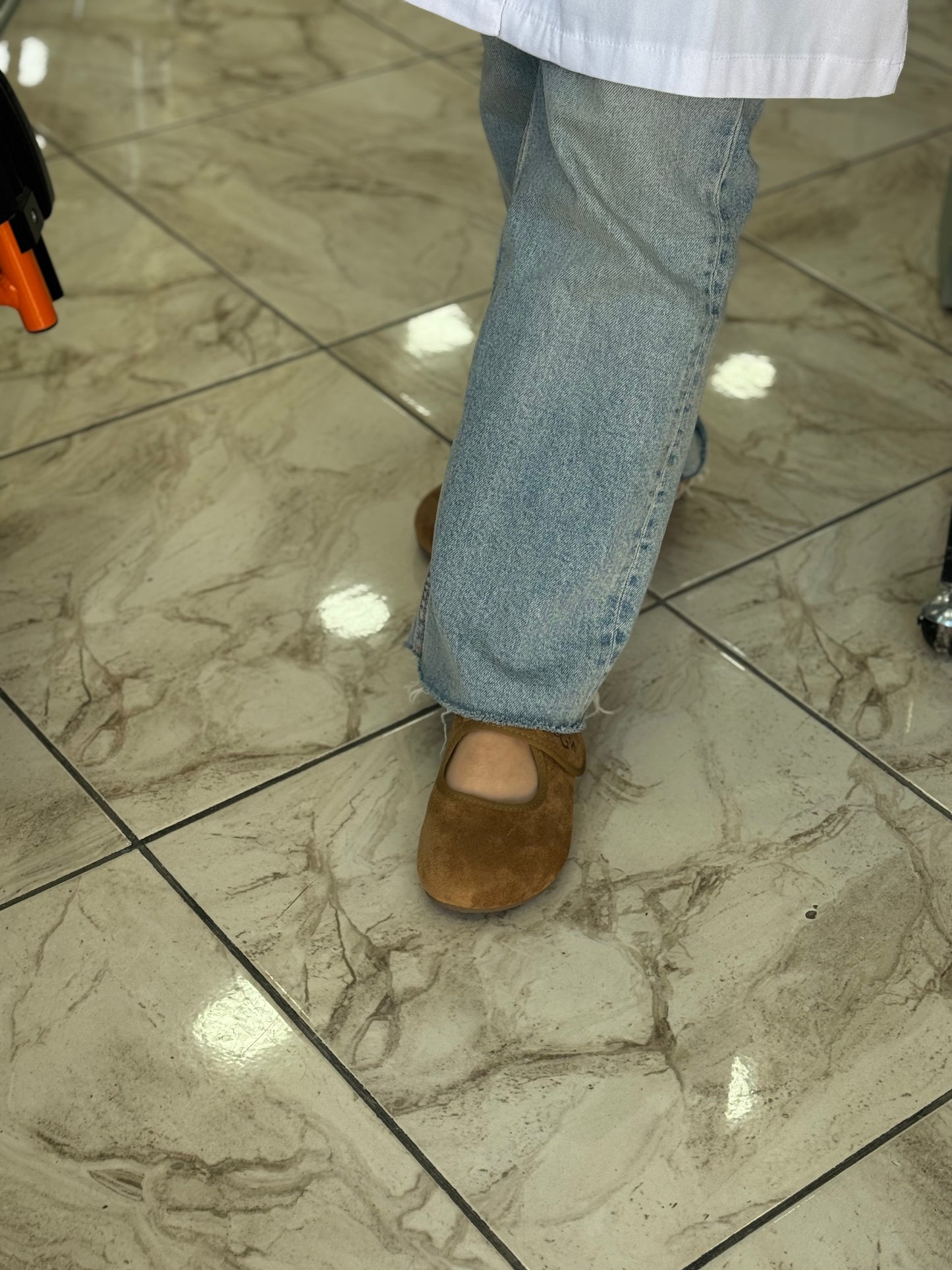 بانتوف طبي نسائي مريح وأنيق