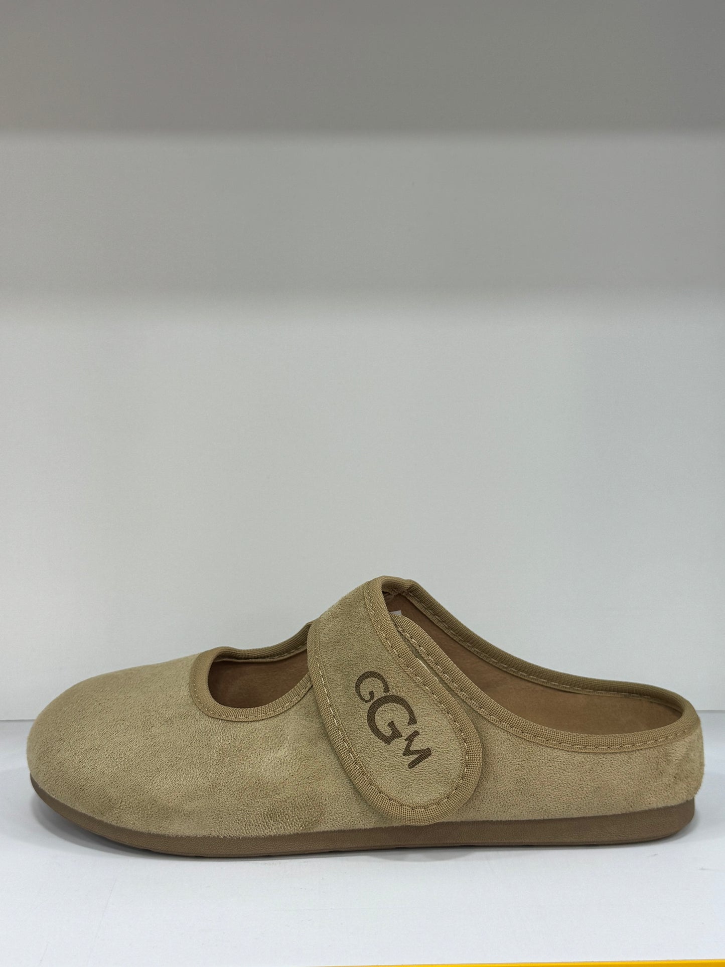 بانتوف طبي نسائي مريح وأنيق