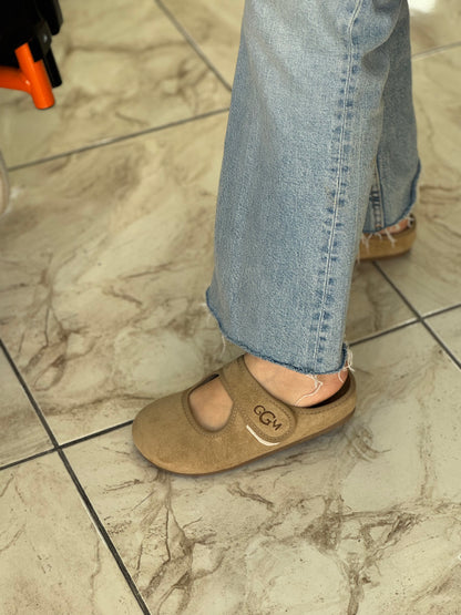 بانتوف طبي نسائي مريح وأنيق